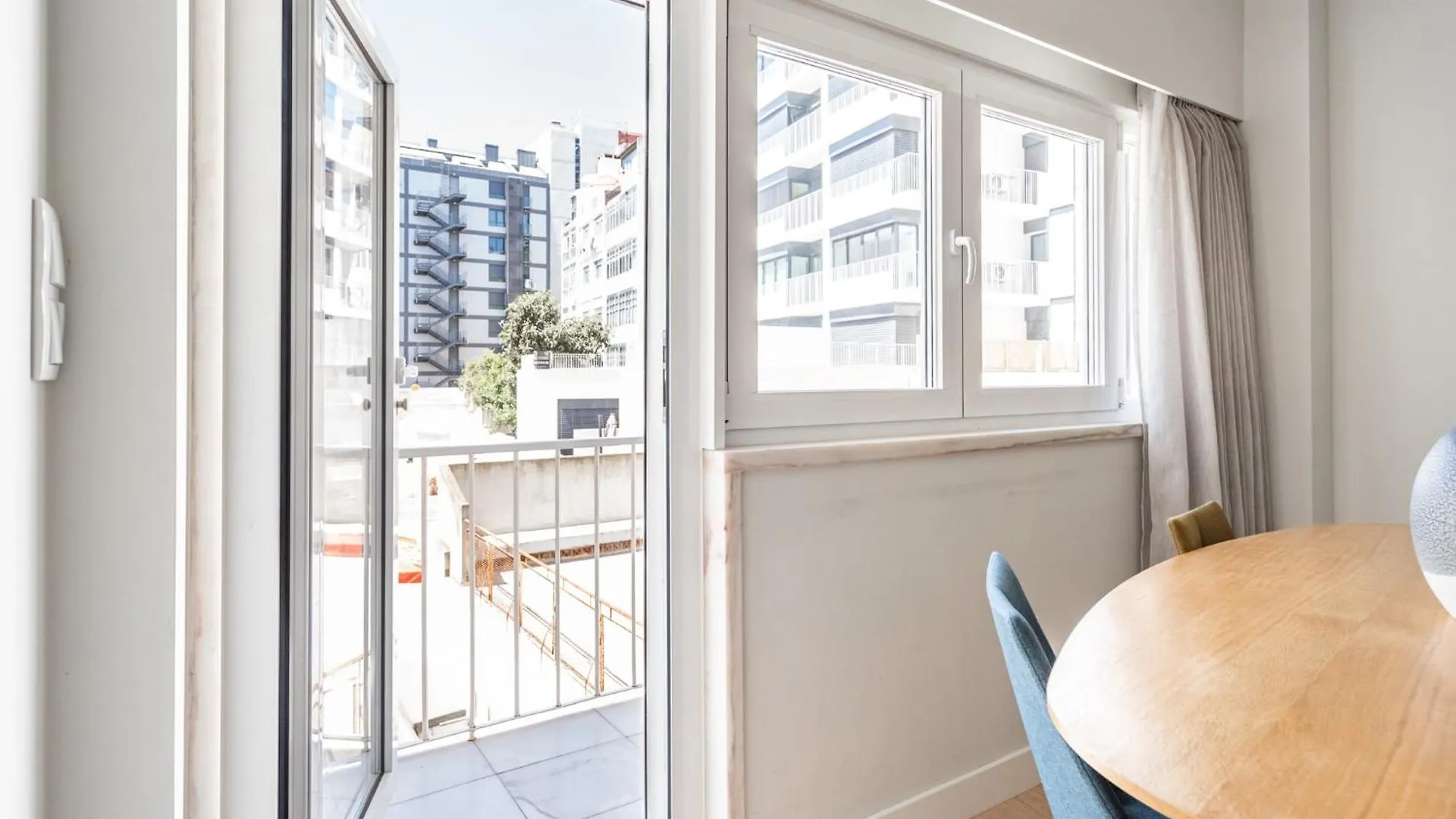 Akicity Marques Sunset Lisbon Apartment
